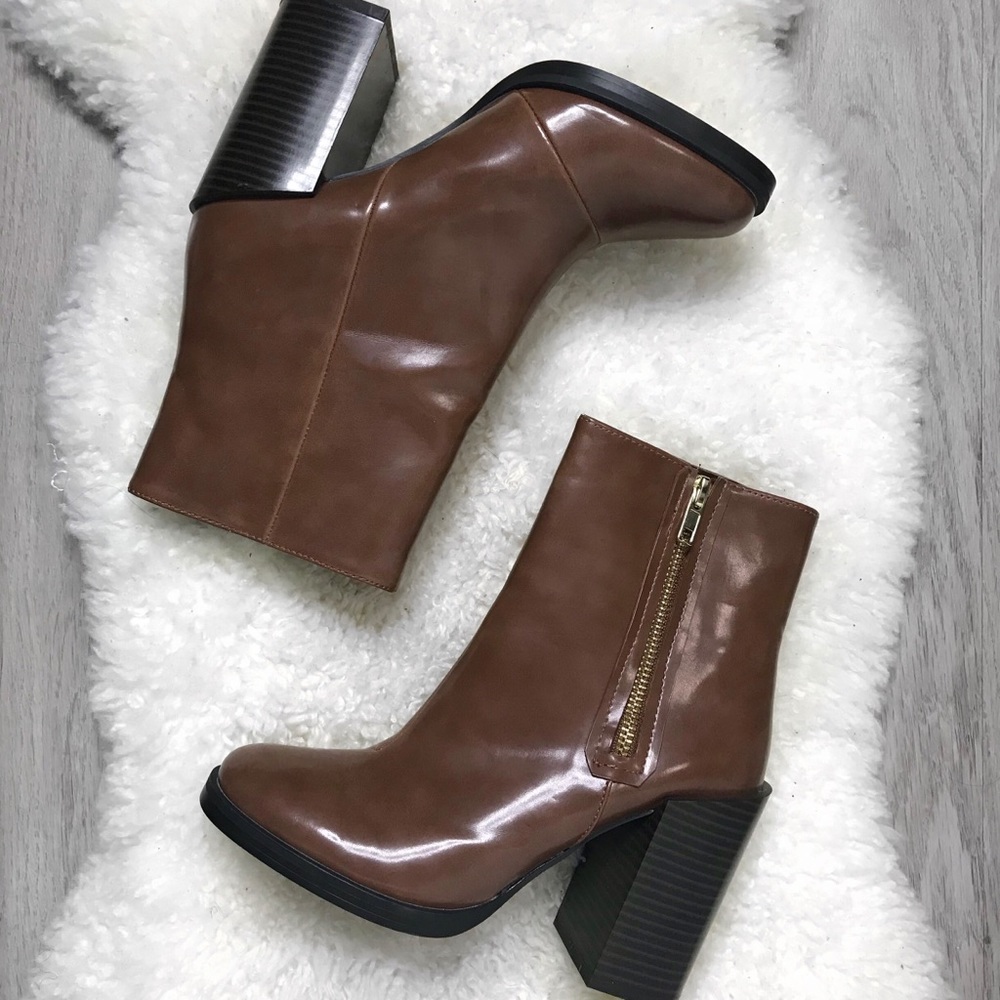 Chestnut Brown Booties Forever21 5.5